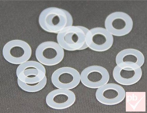 Alátét, M4, lapos, d=9mm, h=0.8mm, poliamid (Bossard)