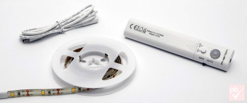 Phenom 1m-es LED szalag mozgásérzékelős kapcsolóval, elemes