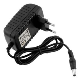   Univerzális tápegység, 12V DC, 2000mA, 5.5x2.1mm DC dugóval