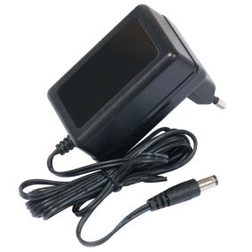   Hálózati tápegység, 24V DC 0.8A, 5.5x2.1mm DC csatlakozóval