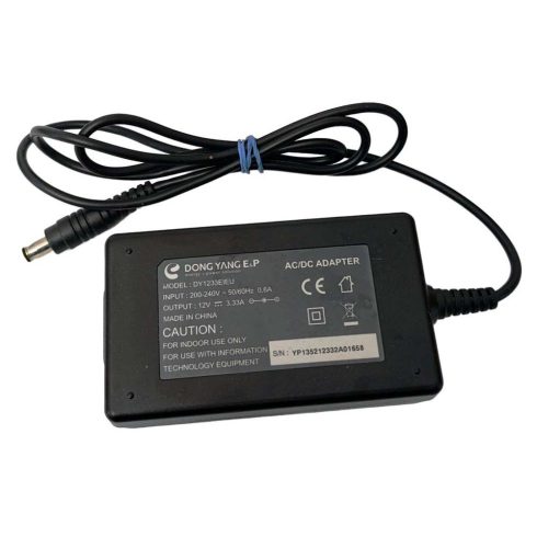 Univerzális kamera tápegység (230V AC -> 12V DC 3.33A, 40W, 5.5x2.1mm)