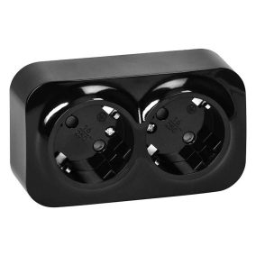   Falon kívüli egyfázisú földelt hálózati aljzat 2P+F (2 aljzat, fekete)