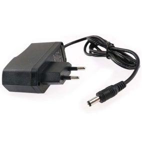   Univerzális tápegység, 230V AC -> 5.2V DC 1.2A, 5.5x2.5mm DC dugóval
