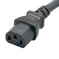 C13-as csatlakozóval